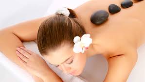 СТОУНТЕРАПИЯ (массаж горячими камнями)